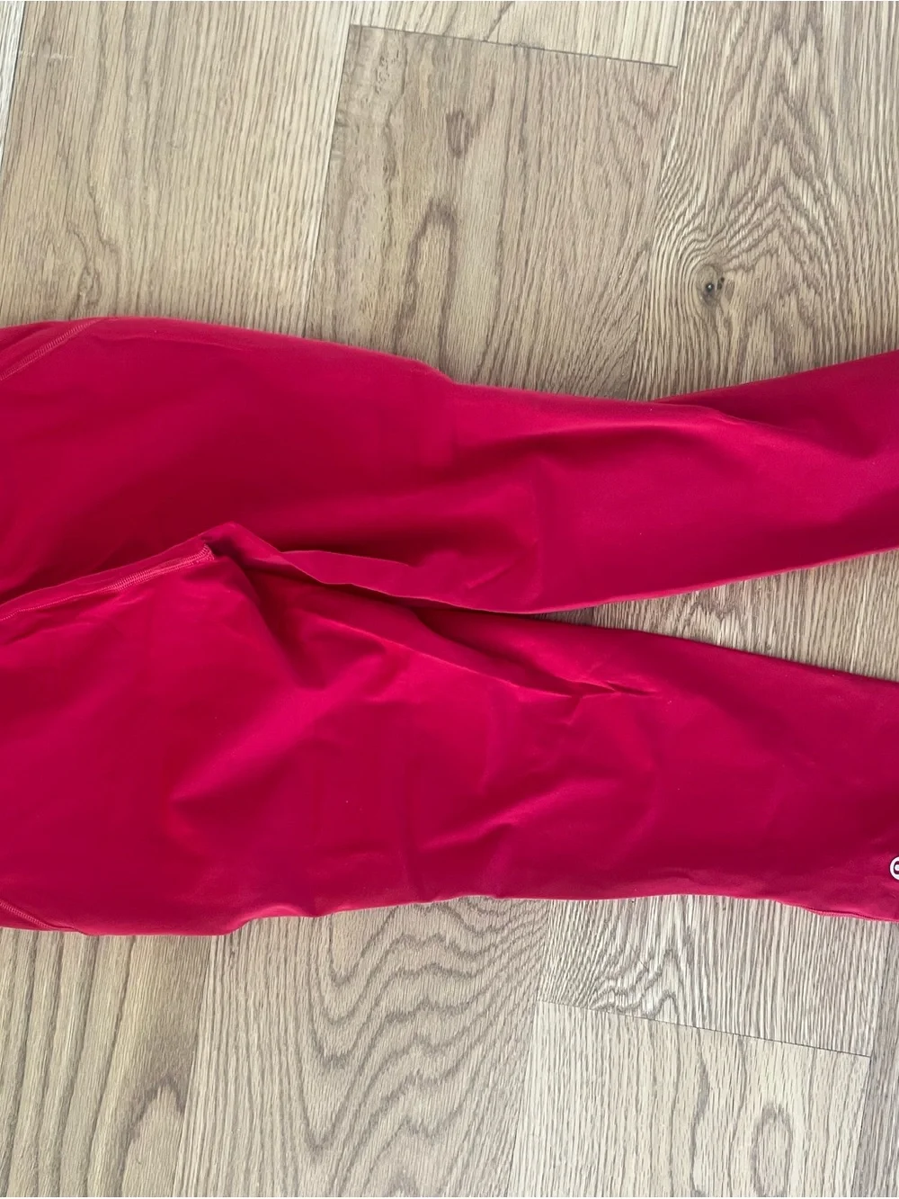 Lululemon Red Athletic Legging (Size 8) and Strappy Sports Bra (Size 6) Set - Picture 5 of 7